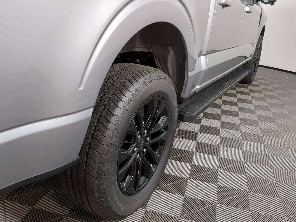 New 2026 Iconic Silver Metallic Ford Lariat® image 8