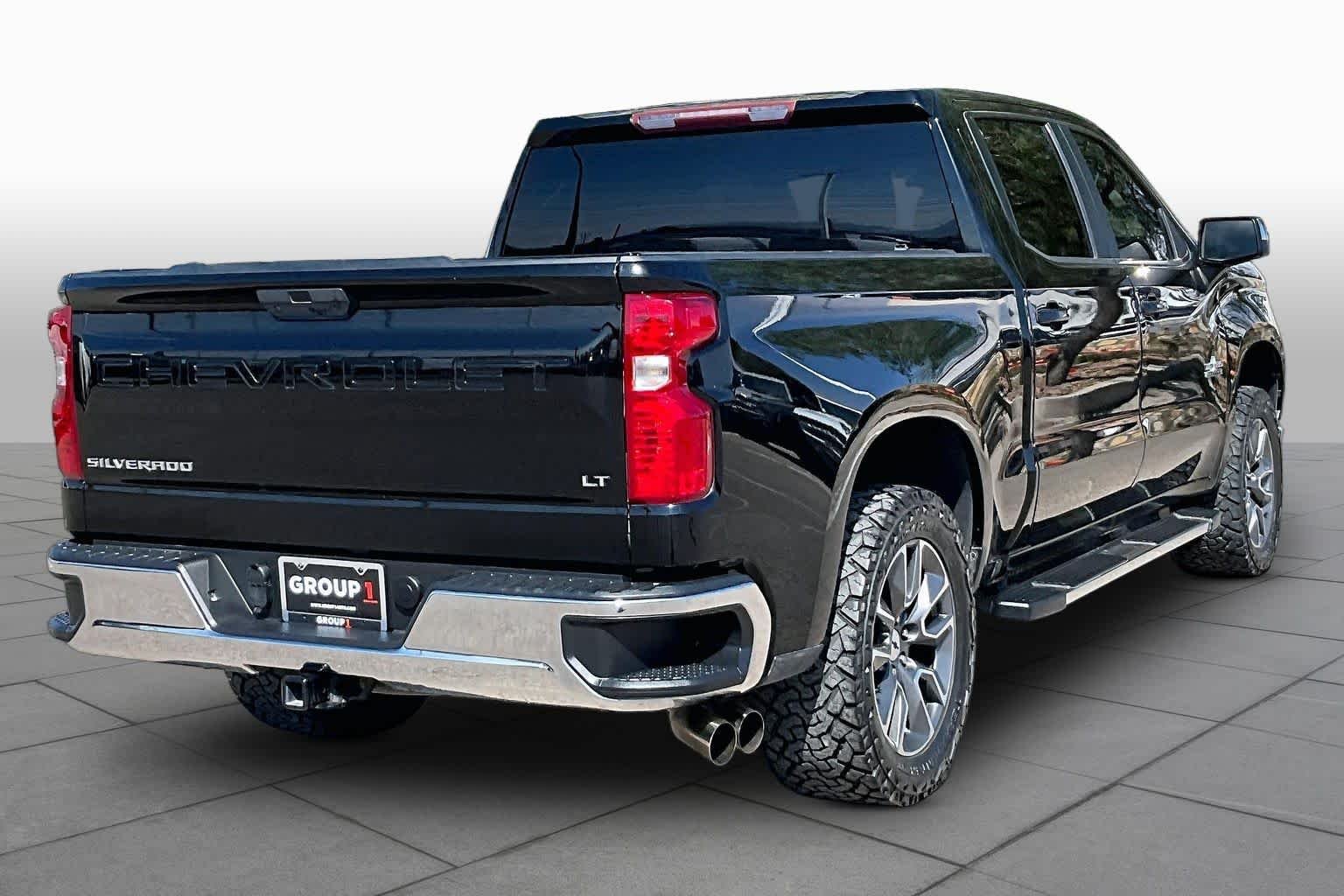 Used 2020 Black Chevrolet LT image 13