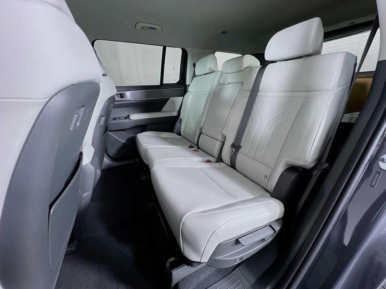 2026 Hyundai Santa Fe Hybrid — photo 14