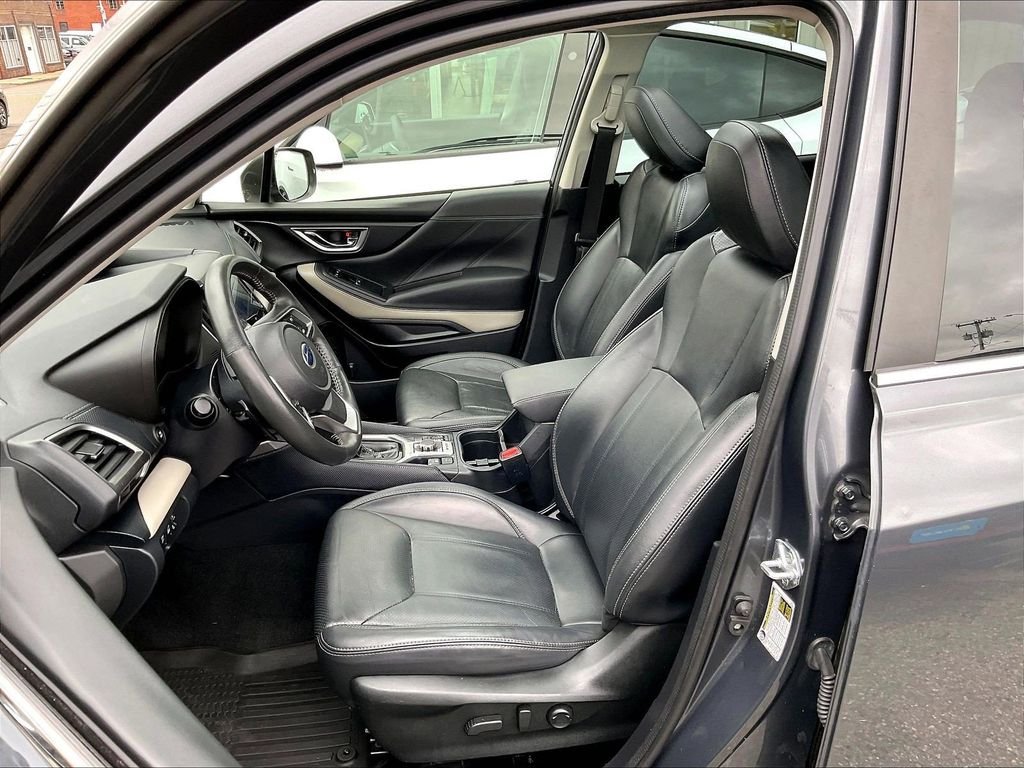 Used 2023 Gray Subaru Limited image 10