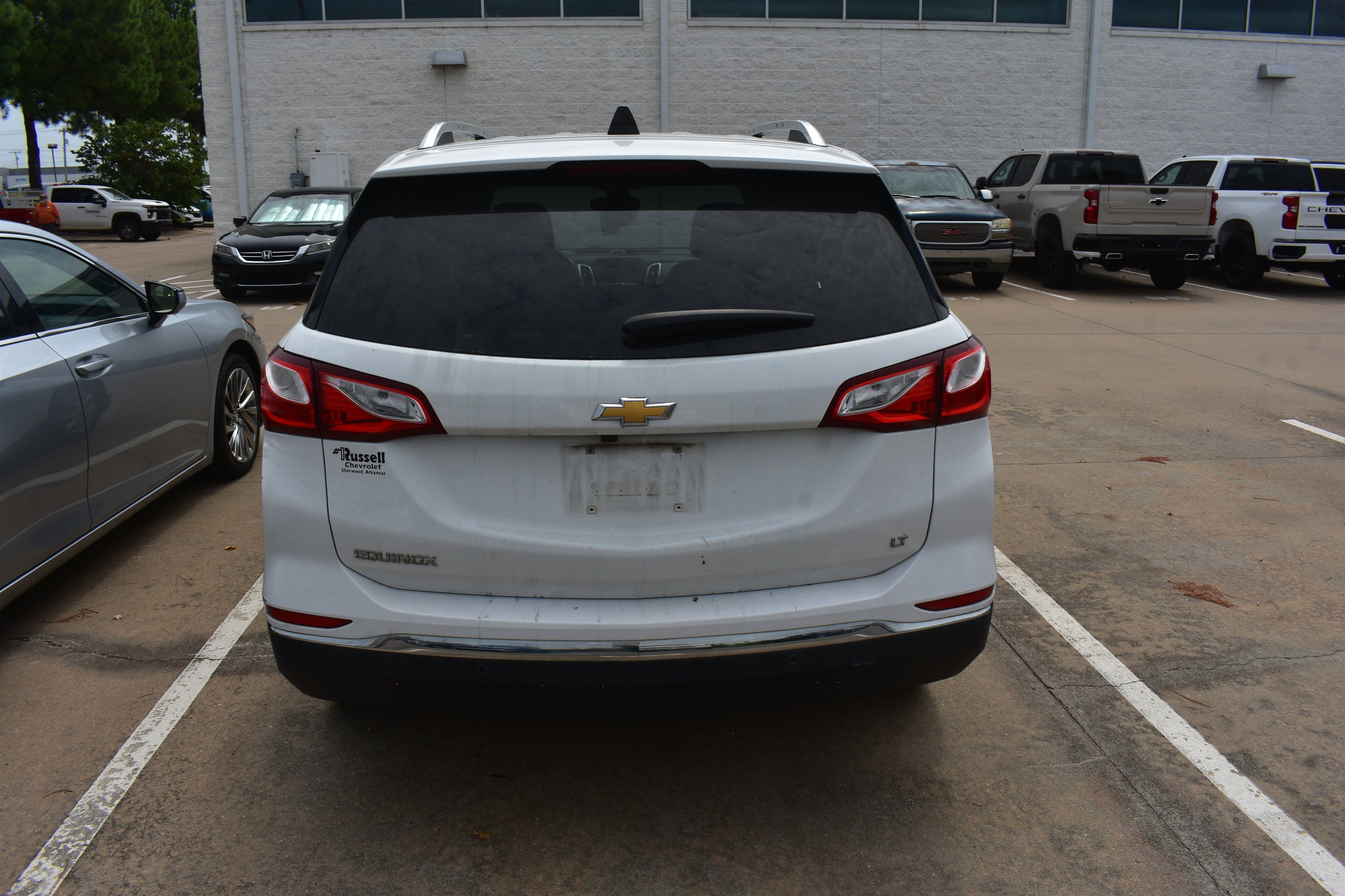 Used 2020 SUMMIT WHITE Chevrolet LT image 3