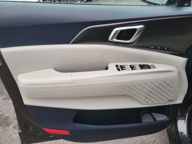 Certified Used 2025 Panthera Metal Kia SX Prestige image 29