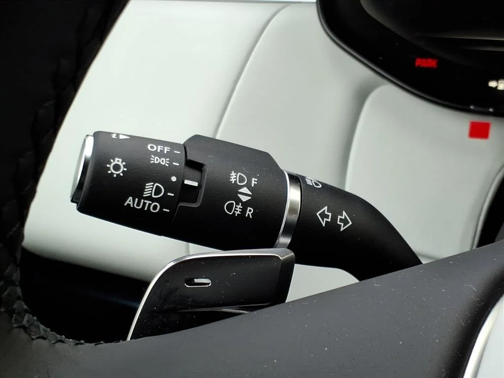 2025 Land Rover Range Rover Sport SE - Photo 14
