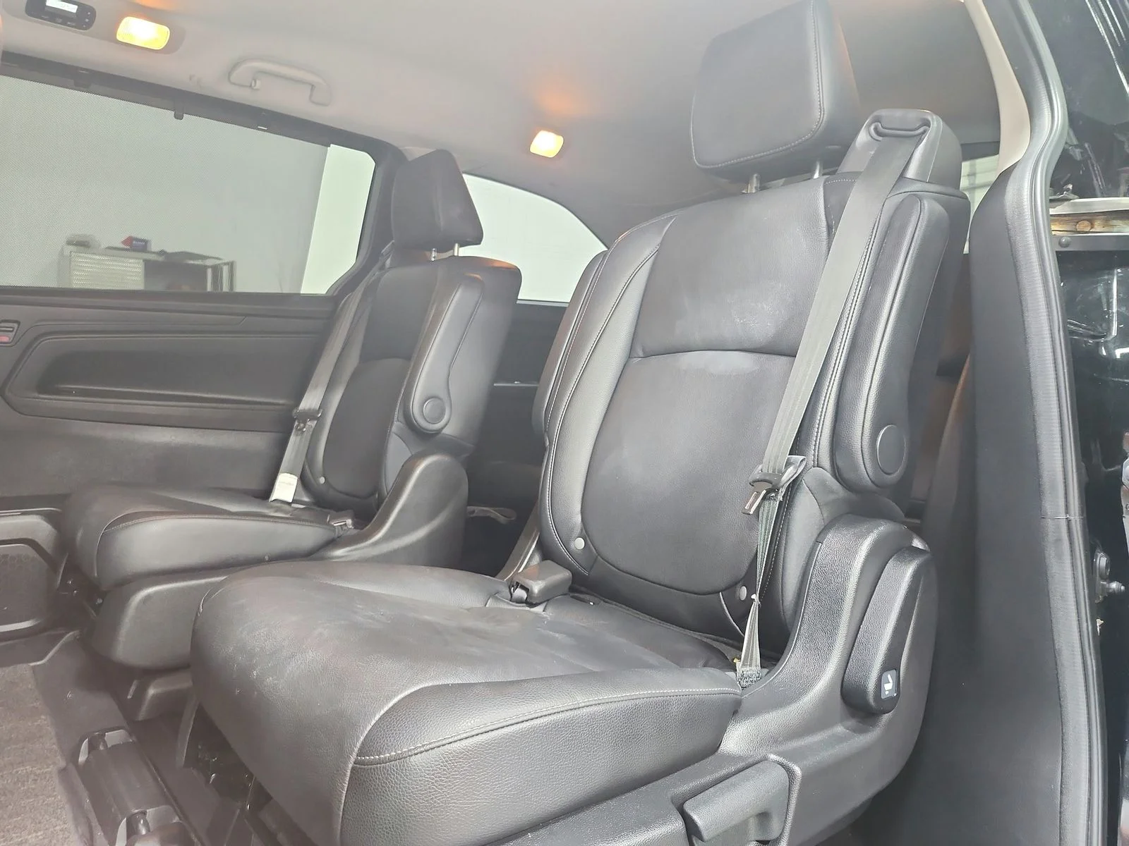Used 2025  Honda EX-L image 11