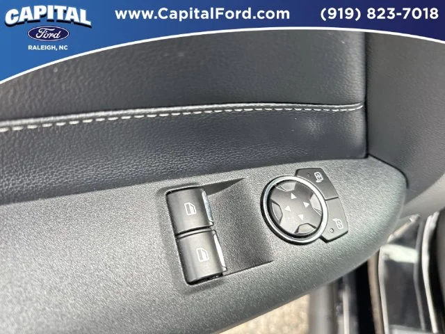 Used 2020 Black Ford GT Premium image 20