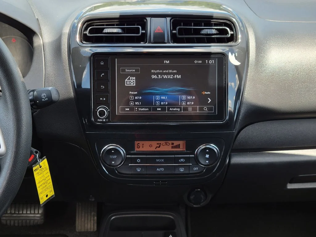 Used 2024 Gray Mitsubishi ES image 20