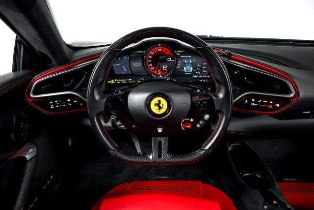 Certified Used 2023 Grigio 812S Opaco Ferrari  image 6