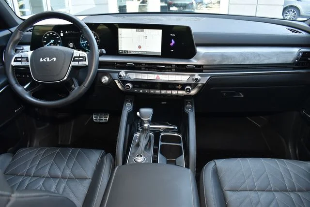 Used 2025 Ebony Black Kia SX X-Line image 14