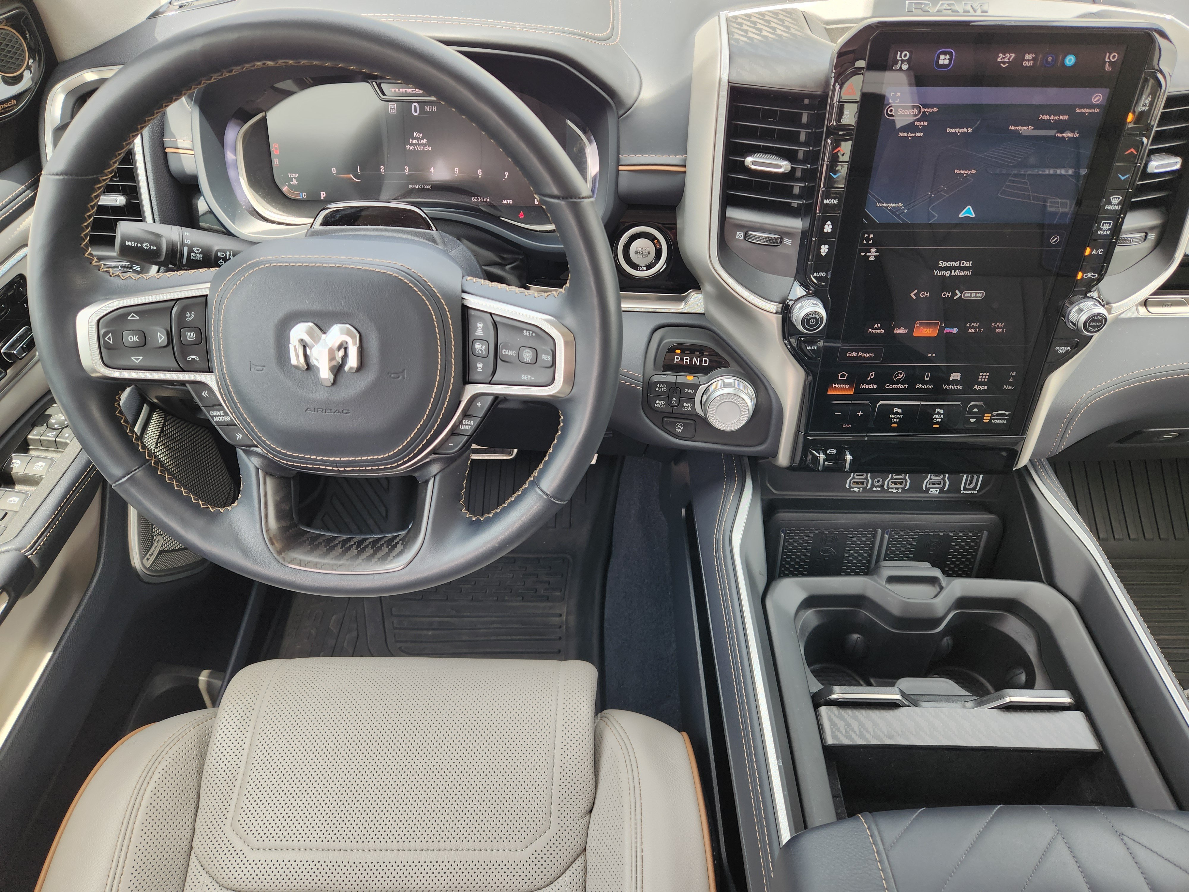 Used 2025 Ivory White Tri-Coat Pearlcoat Ram Tungsten image 30