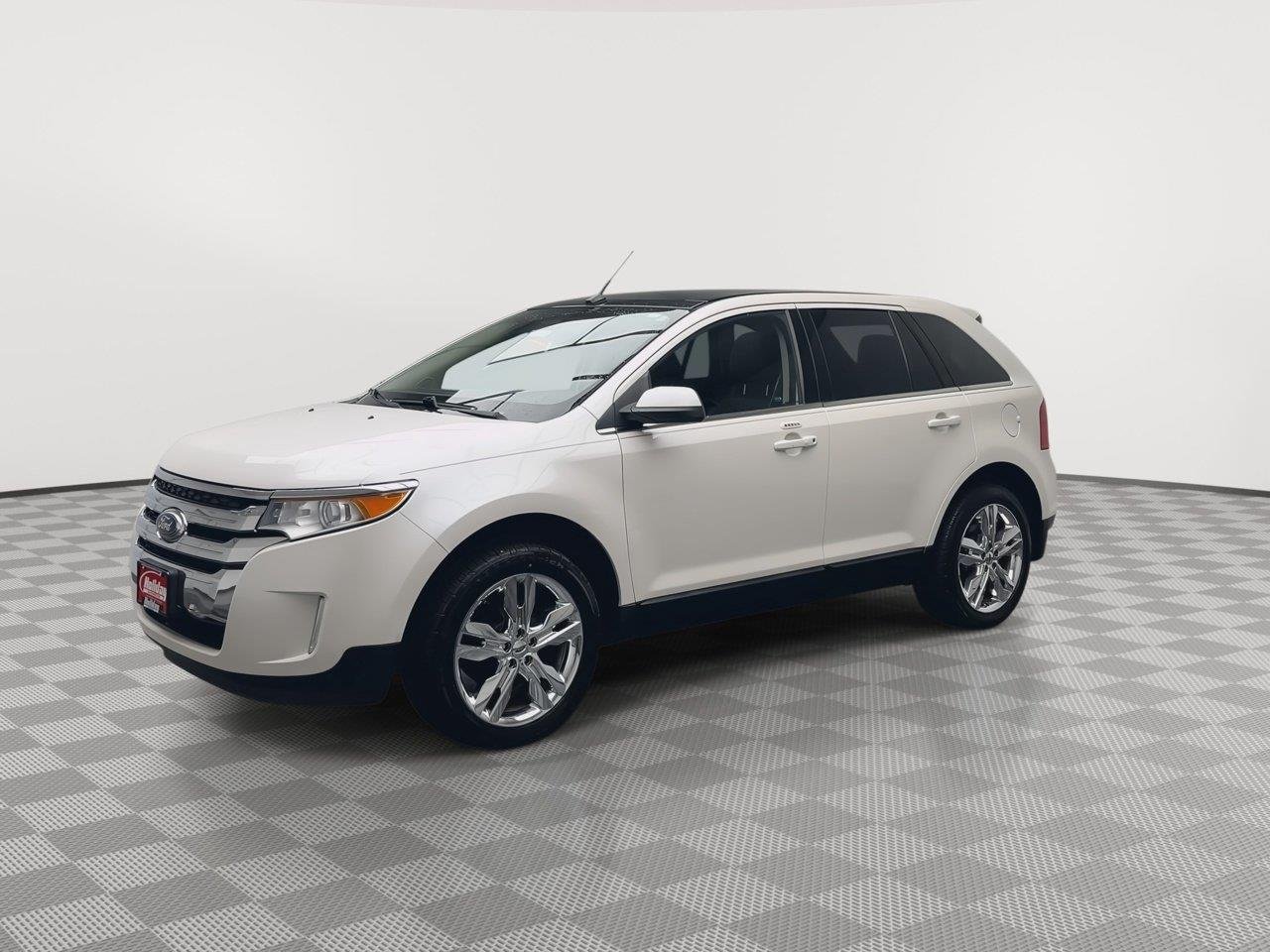 Used 2014 White Platinum Metallic Tri-Coat Ford Limited image 39