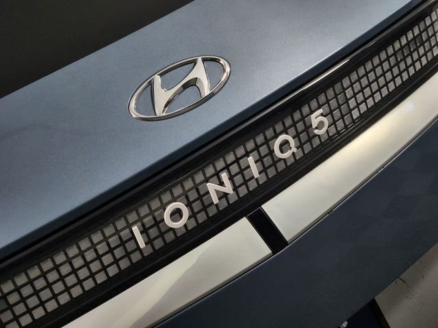 2024 Hyundai IONIQ 5 Limited - Photo 9
