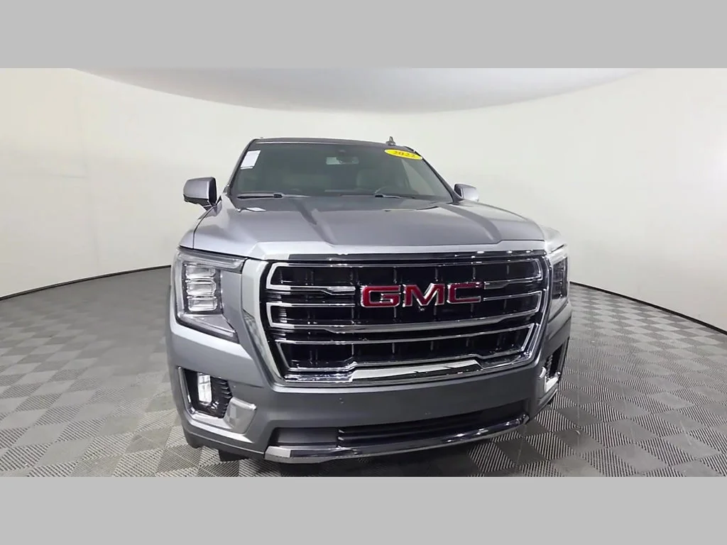 Used 2022 Satin Steel Metallic GMC SLT image 51