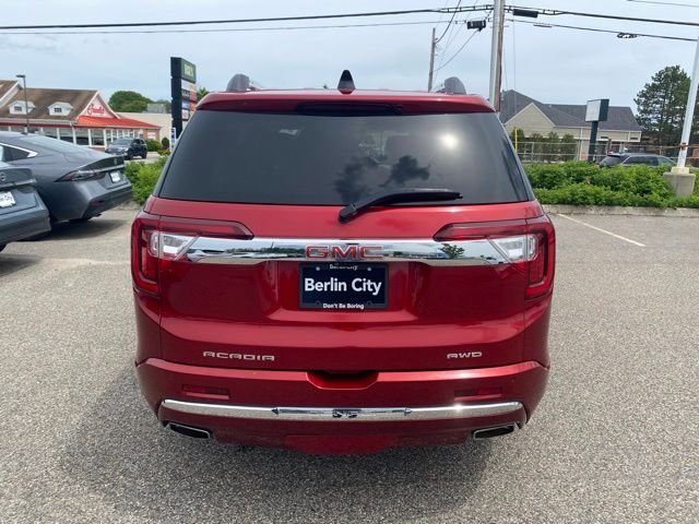 Used 2021 Cayenne Red GMC Denali image 4