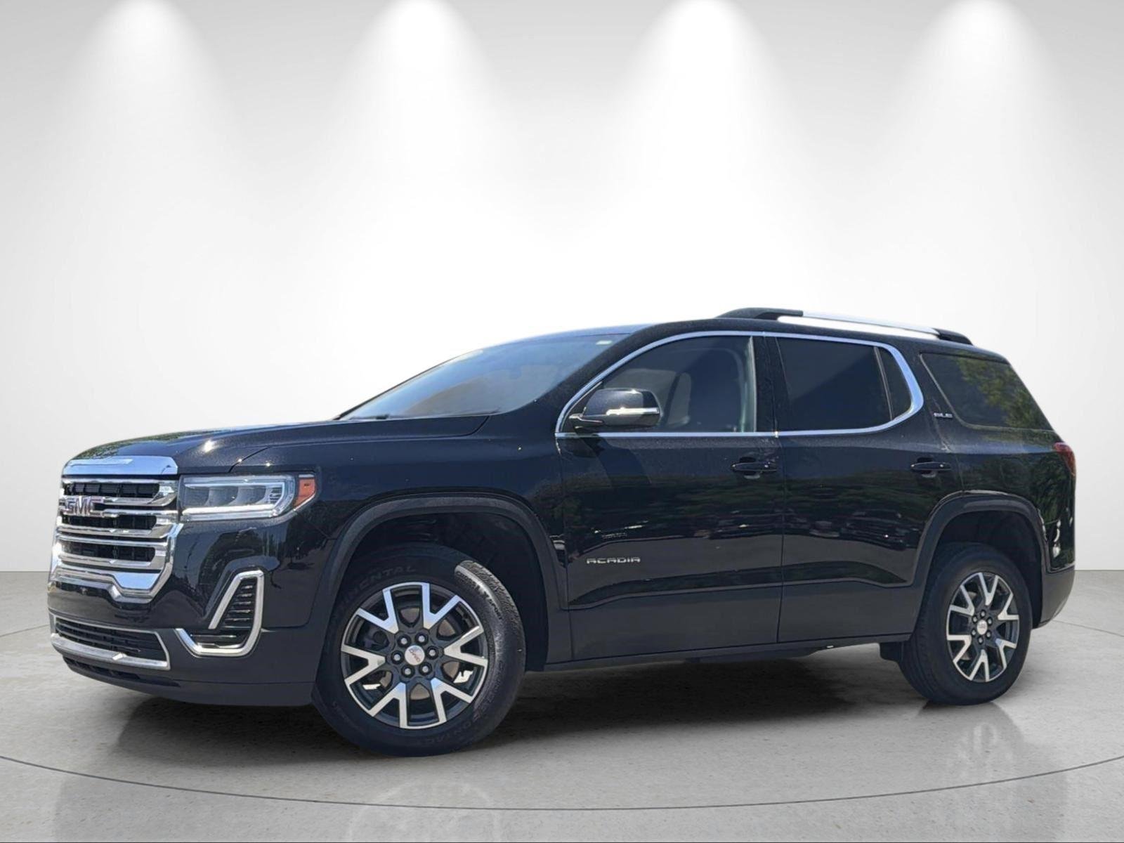 Used 2023 Ebony Twilight Metallic GMC SLE image 1