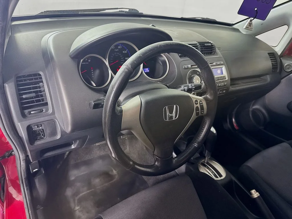 Used 2008  Honda Sport image 9