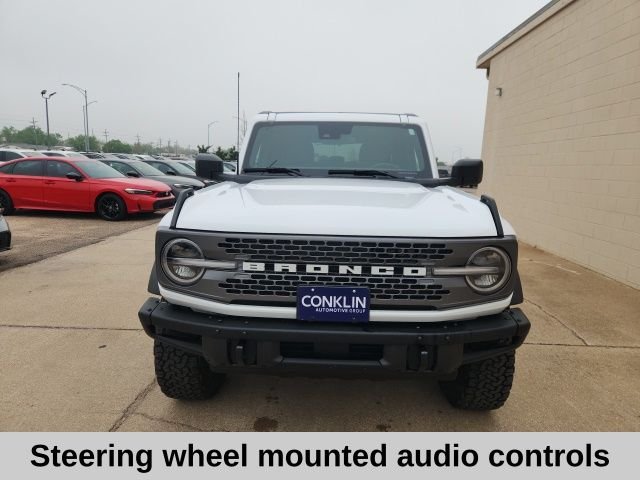 Used 2024 White Ford Badlands image 3