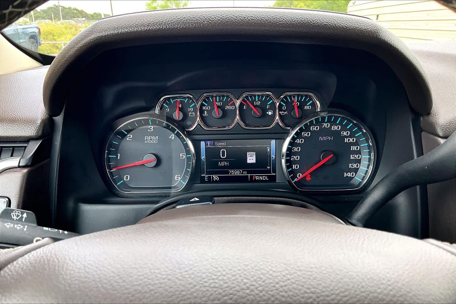 Used 2019 Iridescent Pearl Tricoat Chevrolet LT image 25
