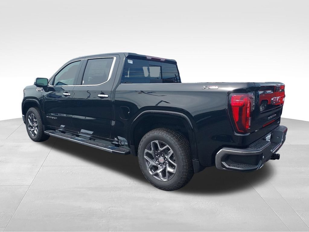 New 2026 Onyx Black GMC SLT image 3