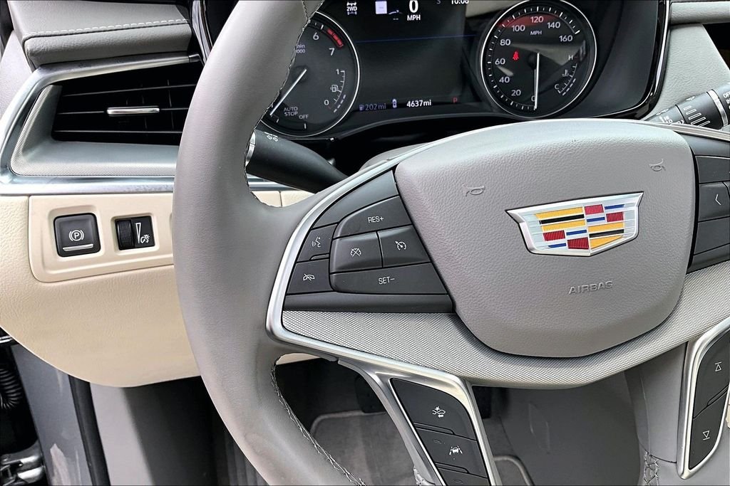 Used 2025 Silver Cadillac Premium Luxury image 20