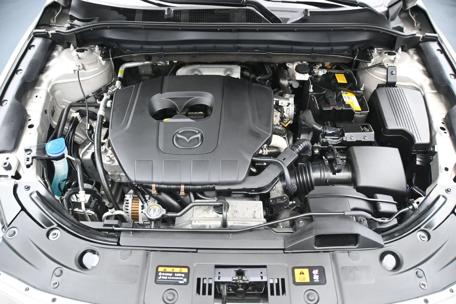 Used 2025 Platinum Quartz Metallic Mazda 2.5 S Preferred Package image 27