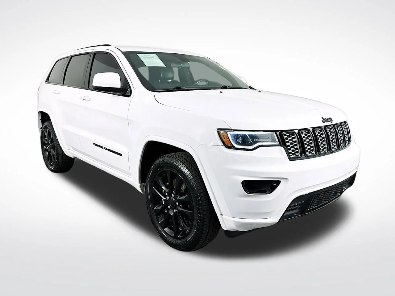 2021 Jeep Grand Cherokee Laredo X 4WD's photo
