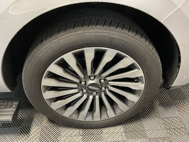Used 2019 Ingot Silver Metallic Lincoln Reserve image 47