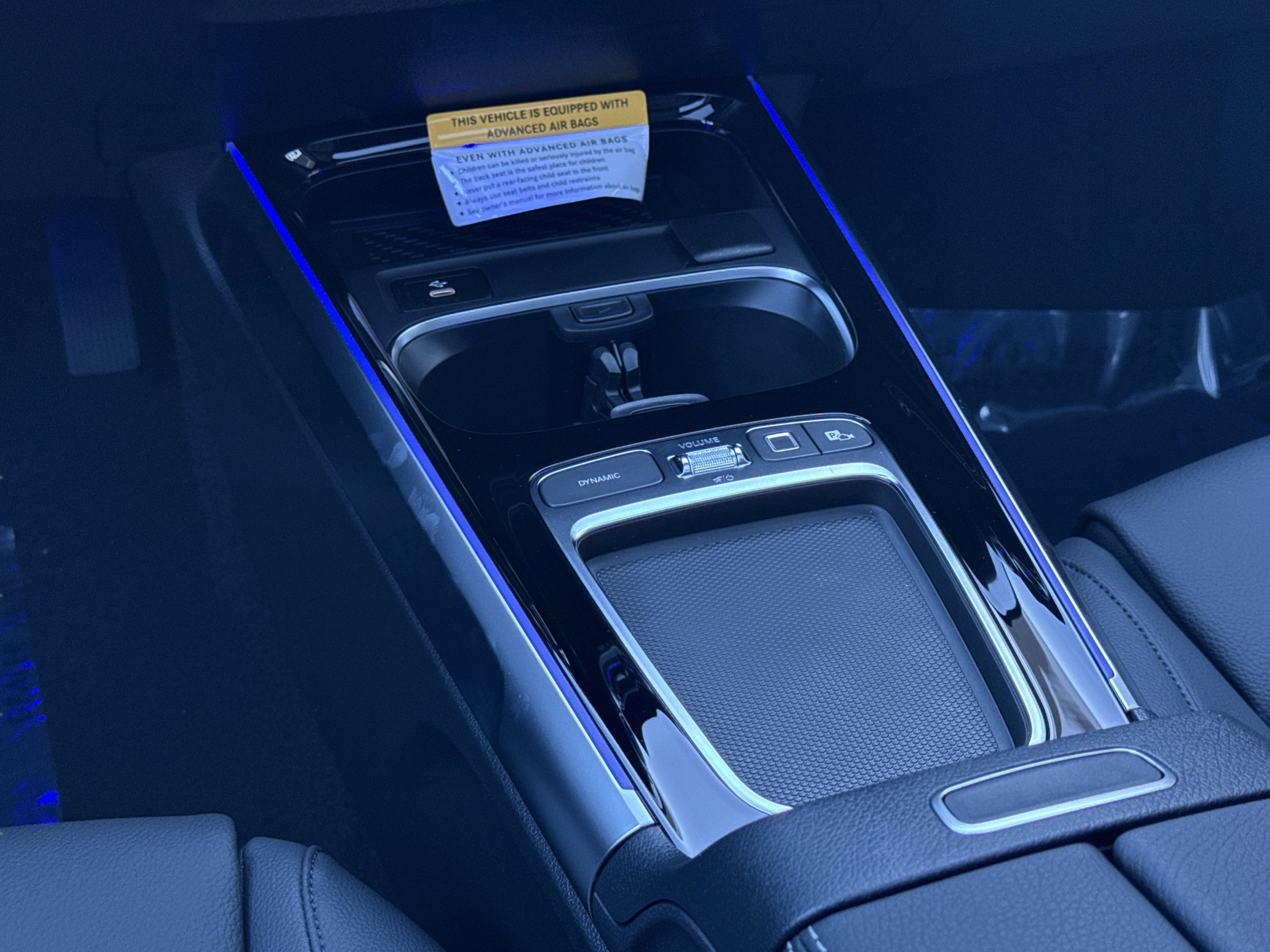 New 2026 Night Black Mercedes-Benz GLB 250 image 42
