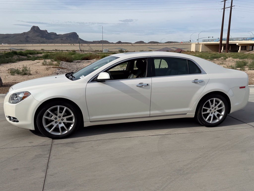Used 2011 White Chevrolet LTZ image 4