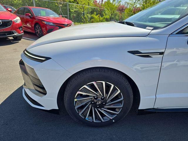 2025 Hyundai Sonata Hybrid SEL - Photo 10