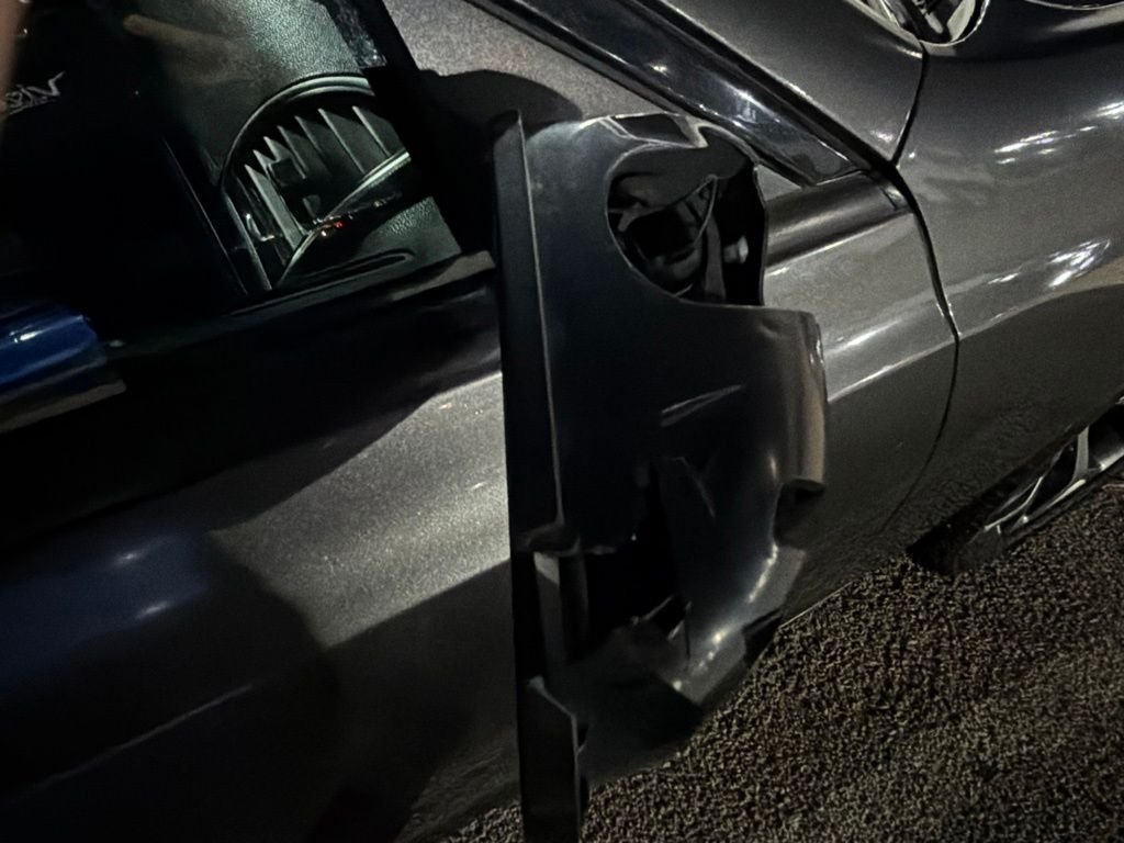 Used 2018 Gray Chrysler Touring image 18