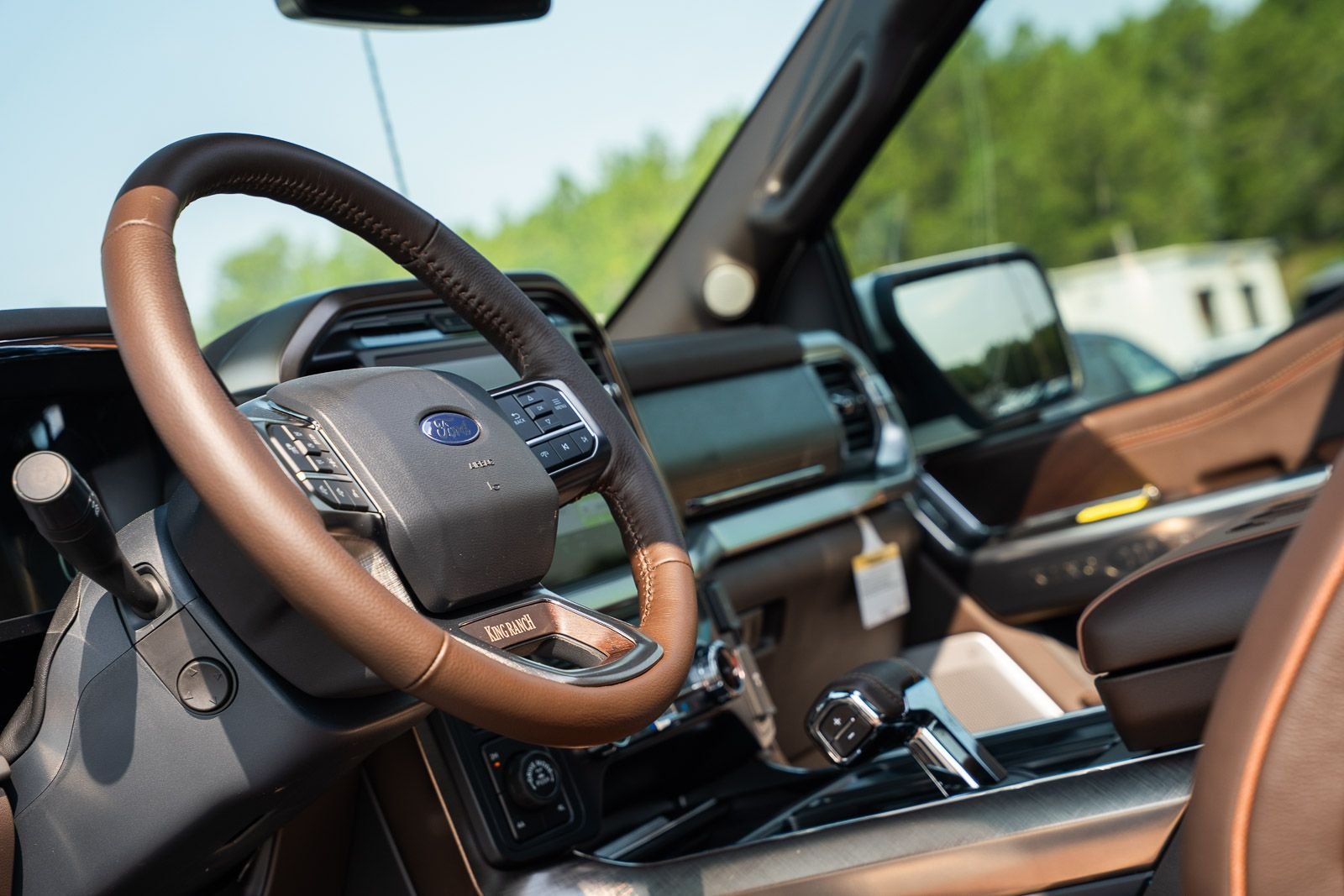 New 2026 Star White Metallic Tri-Coat Ford King Ranch® image 19