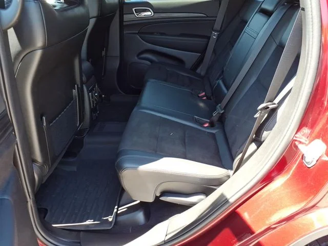 Used 2022 Red Jeep Laredo X image 19