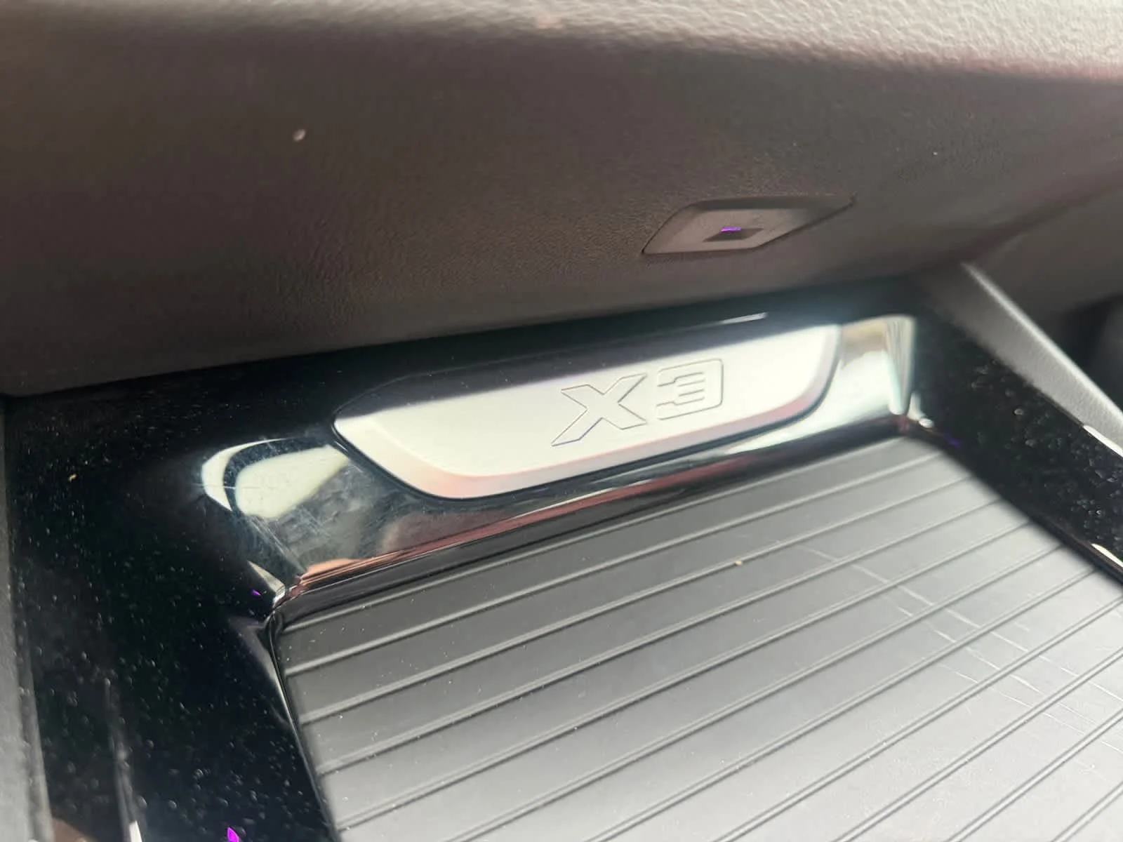 Used 2022 Mineral White Metallic BMW xDrive30i image 34