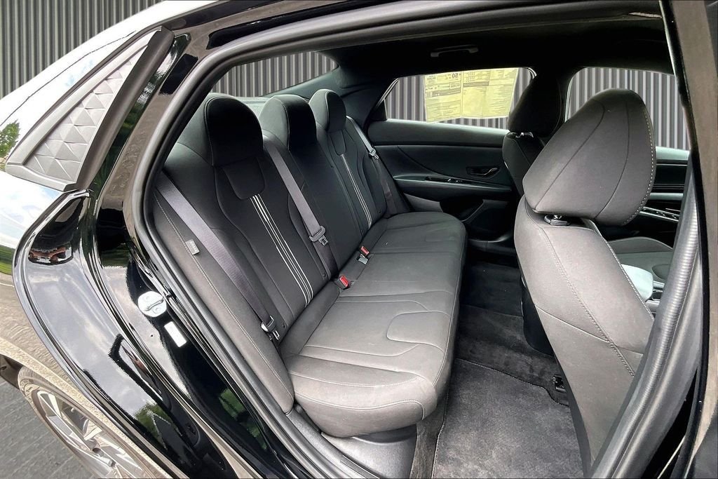 Certified Used 2025 Black Hyundai SEL Sport image 28