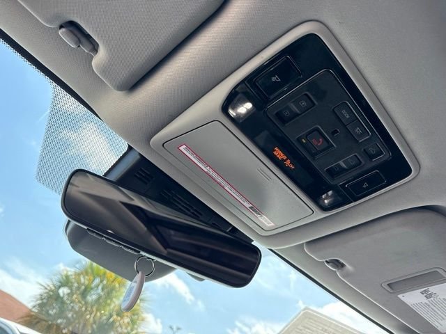 2024 Toyota Grand Highlander Limited - Photo 29