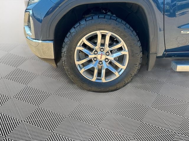 Used 2019 Blue GMC SLT image 37