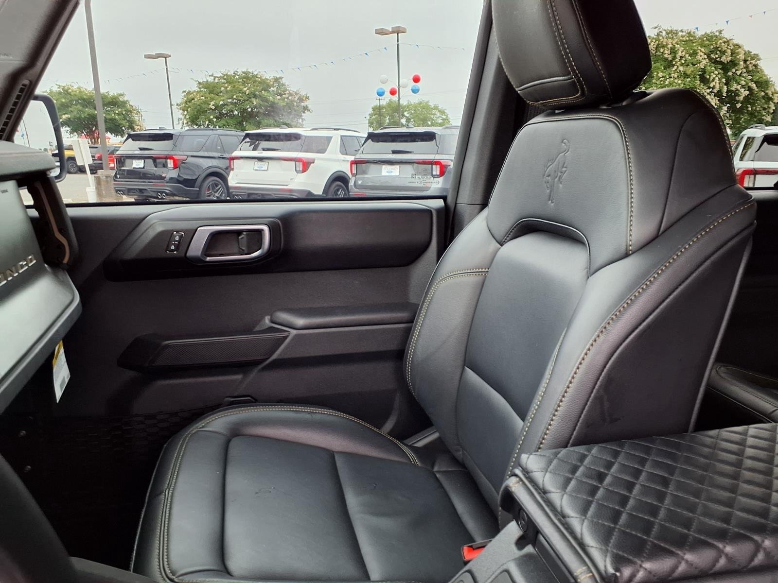 Certified Used 2025 Carbonized Gray Metallic Ford Badlands image 20