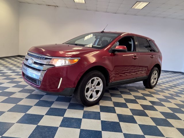 Used 2013 Red Ford SEL image 3