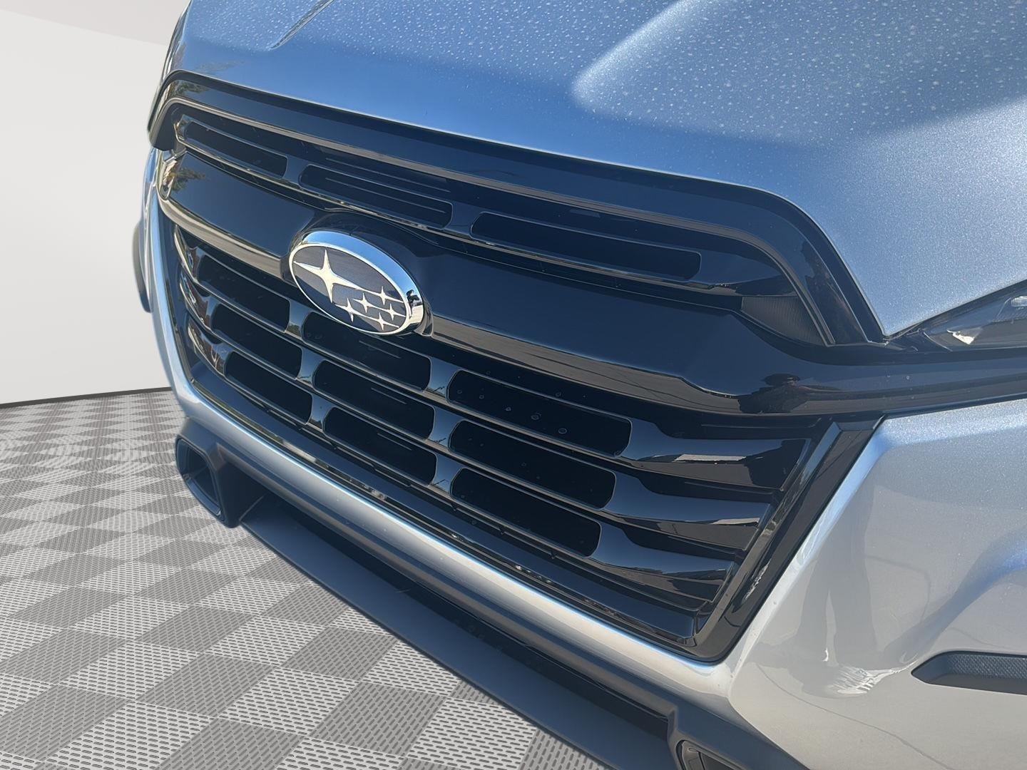 New 2027 ICE SILVER METALLIC Subaru Premium image 9