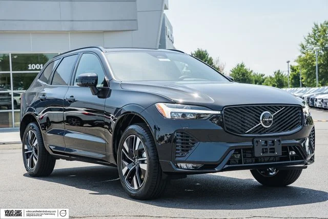 2026 Volvo XC60 B5 Plus Dark AWD's photo