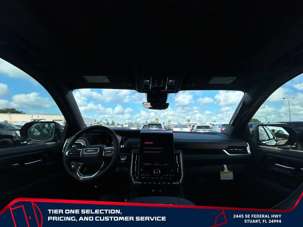 2026 GMC Yukon Denali - Photo 15