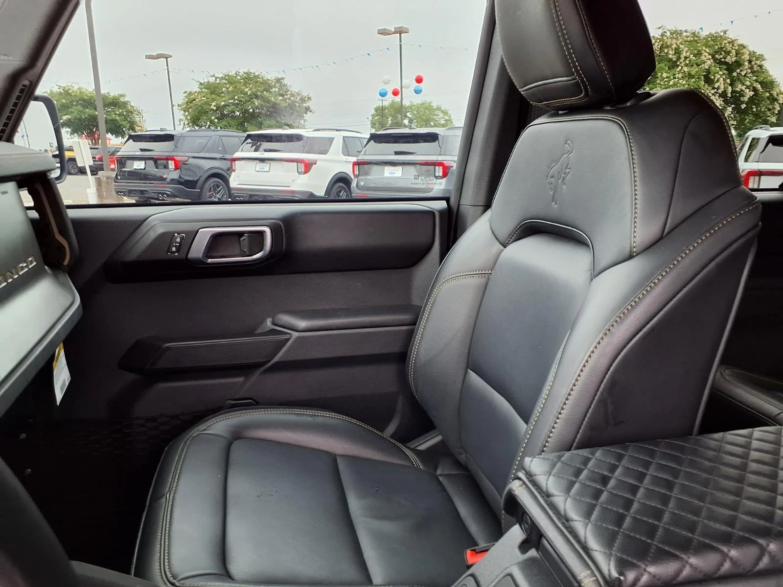 Used 2025 Carbonized Gray Metallic Ford Badlands image 20