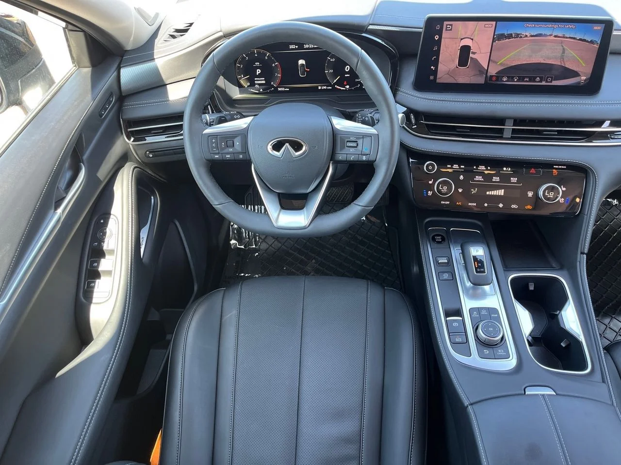 Certified Used 2026 Mineral Black INFINITI Luxe image 13