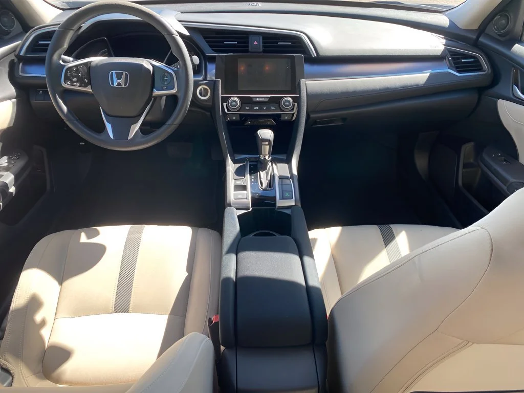 Used 2016 Black Honda EX-T image 16