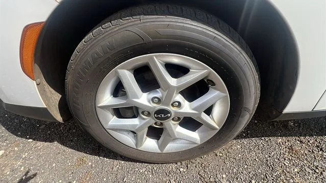 Certified Used 2022 White Kia LX image 9