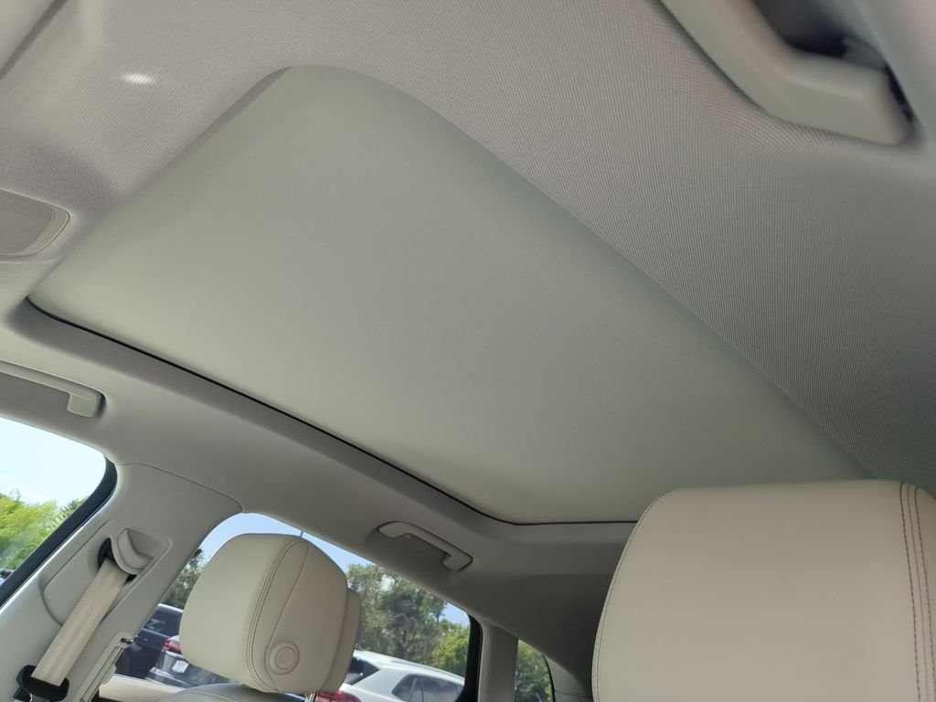 Used 2024 White Audi Premium Plus image 22