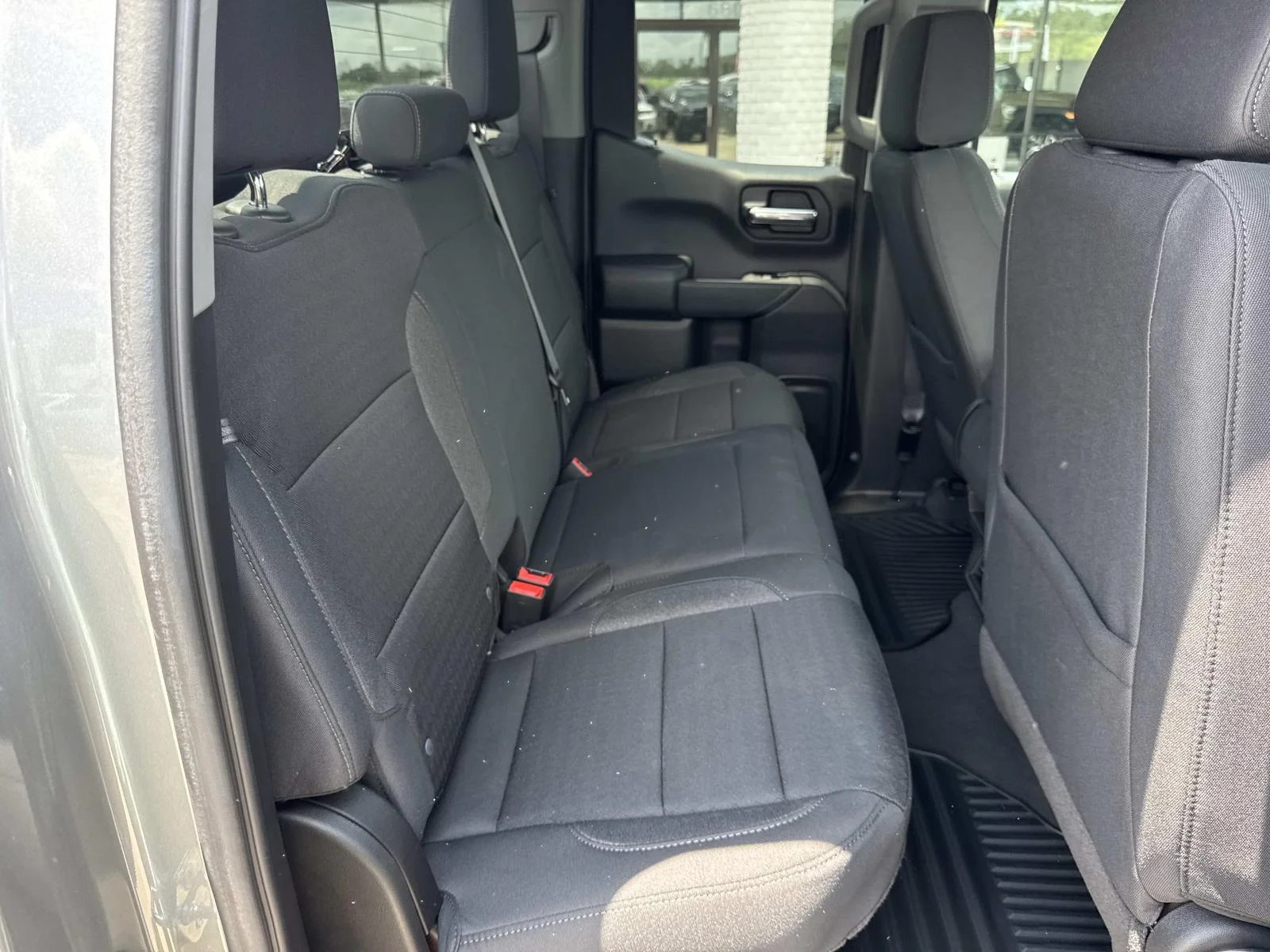 Used 2024 STERLING GRAY MET Chevrolet Custom image 9