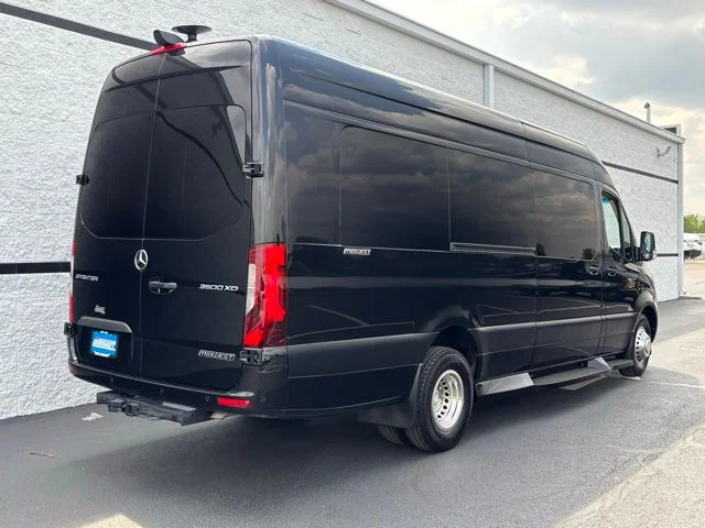 Used 2024 Obsidian Black Metallic Mercedes-Benz Midwest Automotive image 8
