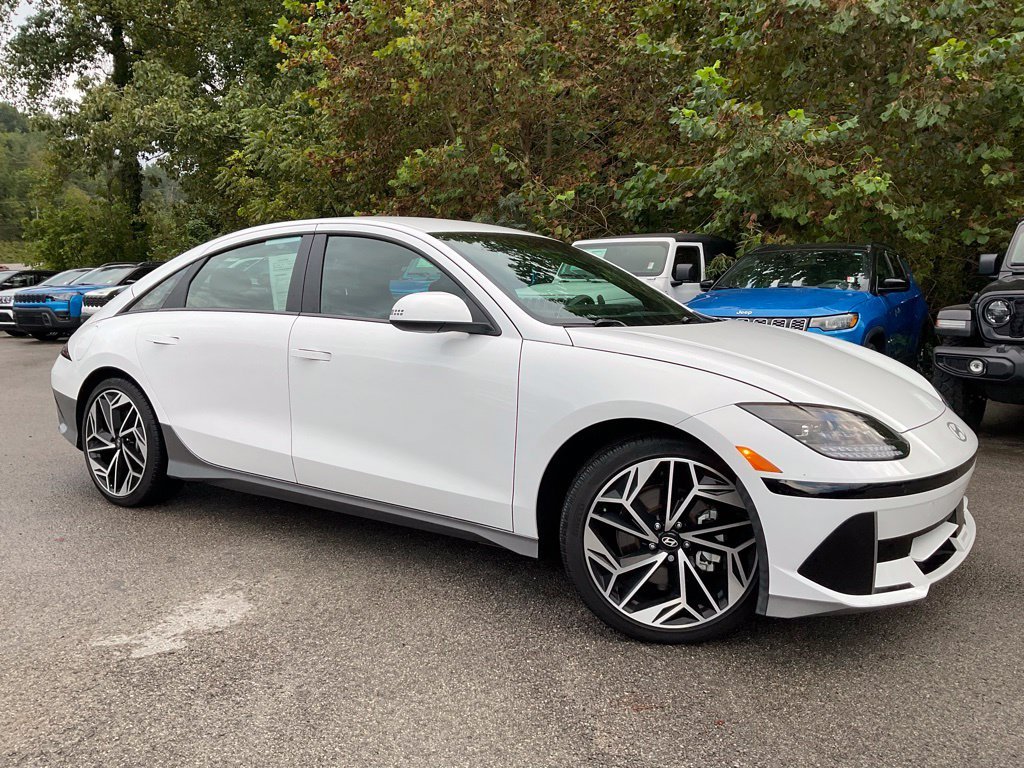 2024 Hyundai IONIQ 6 SEL