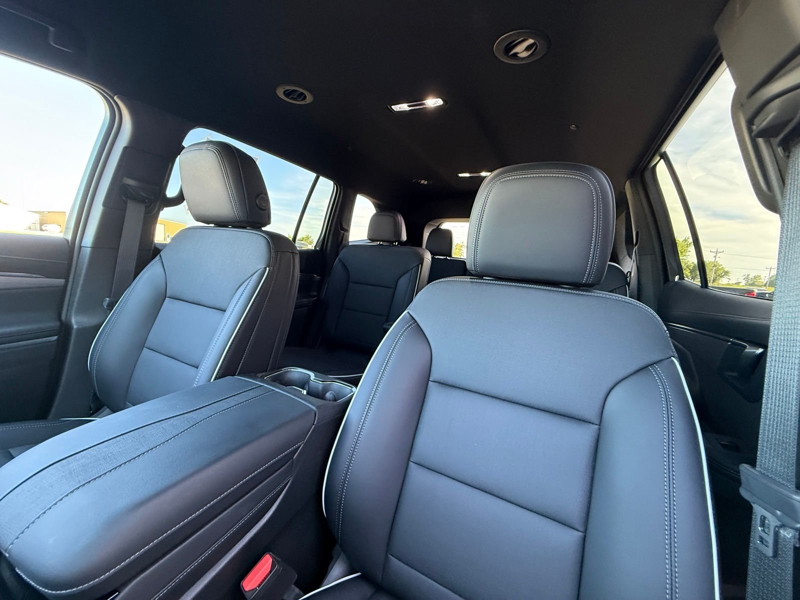 Used 2026 Summit White Buick Preferred image 14